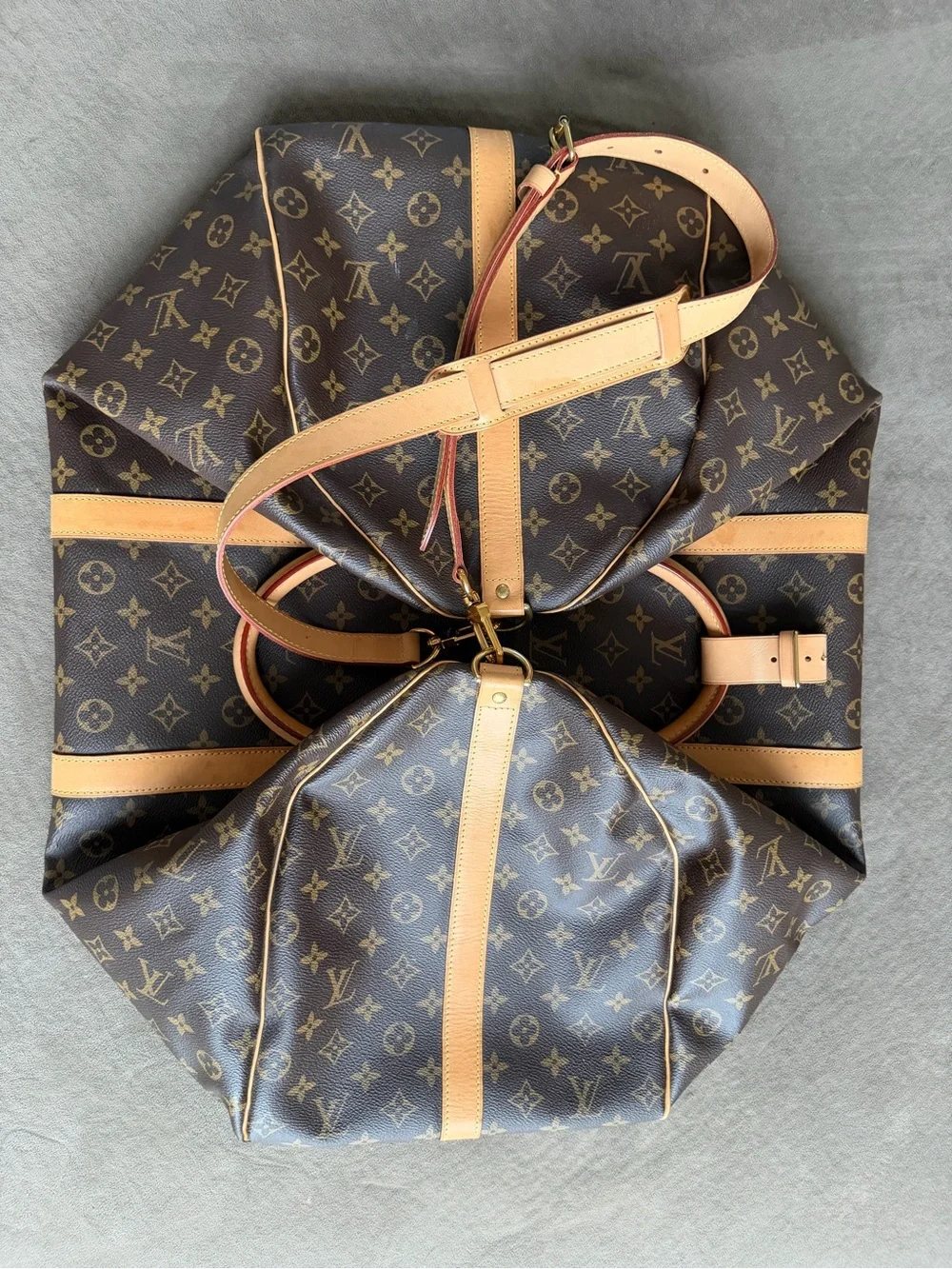 Louis Vuitton Monogram Keepall 60 Duffle Bandouliere Bag 55  🤎